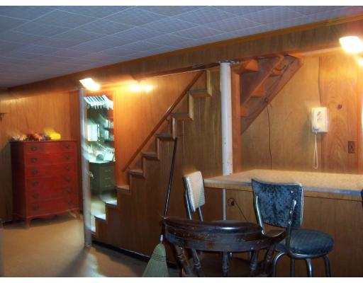 11 Roman Road Woburn, MA 01801 - Photo 12 of 18
