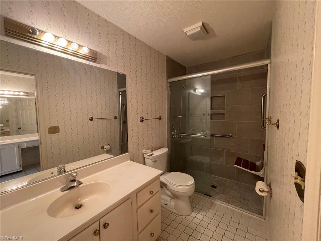 171 Old Mill Road, Unit B High Point, NC 27265 - Photo 13 of 19 Gallery Image 13
