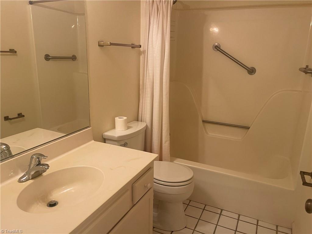 171 Old Mill Road, Unit B High Point, NC 27265 - Photo 16 of 19 Gallery Image 16