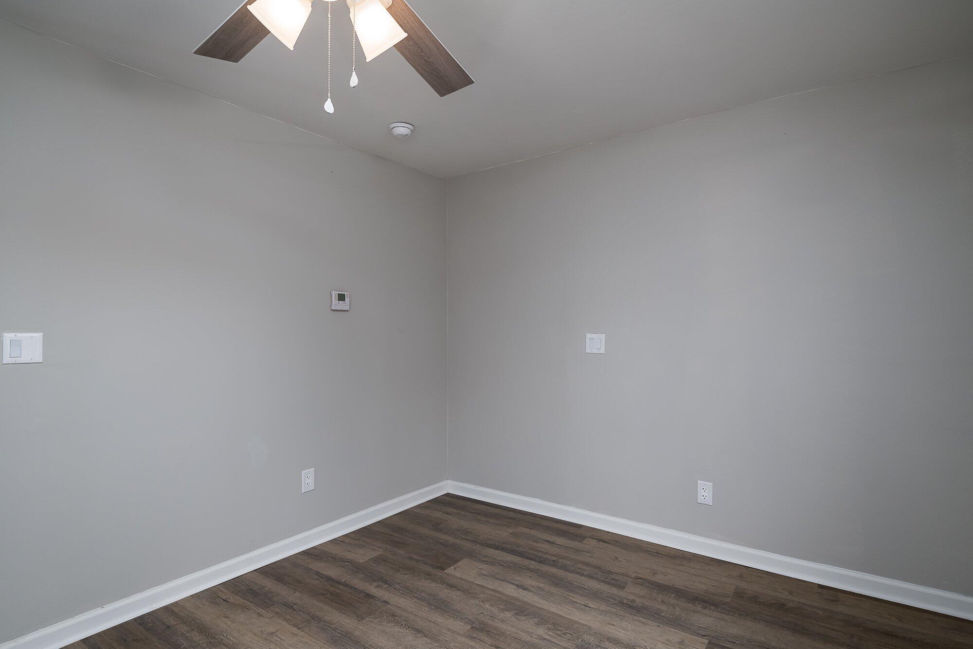 1880 Welch Road Jeffersonville, KY 40337 - Photo 10 of 22 010-1880_welch_rd_2_17_23-highrez.jpg-SM