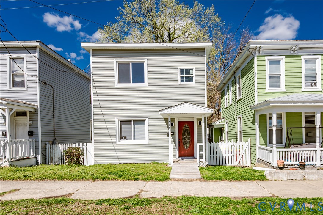605 West Washington Street Petersburg, VA 23803 - Photo 1 of 60