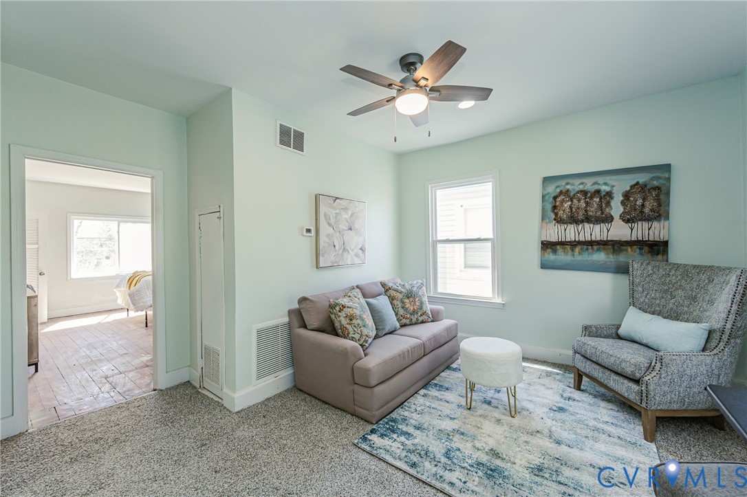 605 West Washington Street Petersburg, VA 23803 - Photo 32 of 60