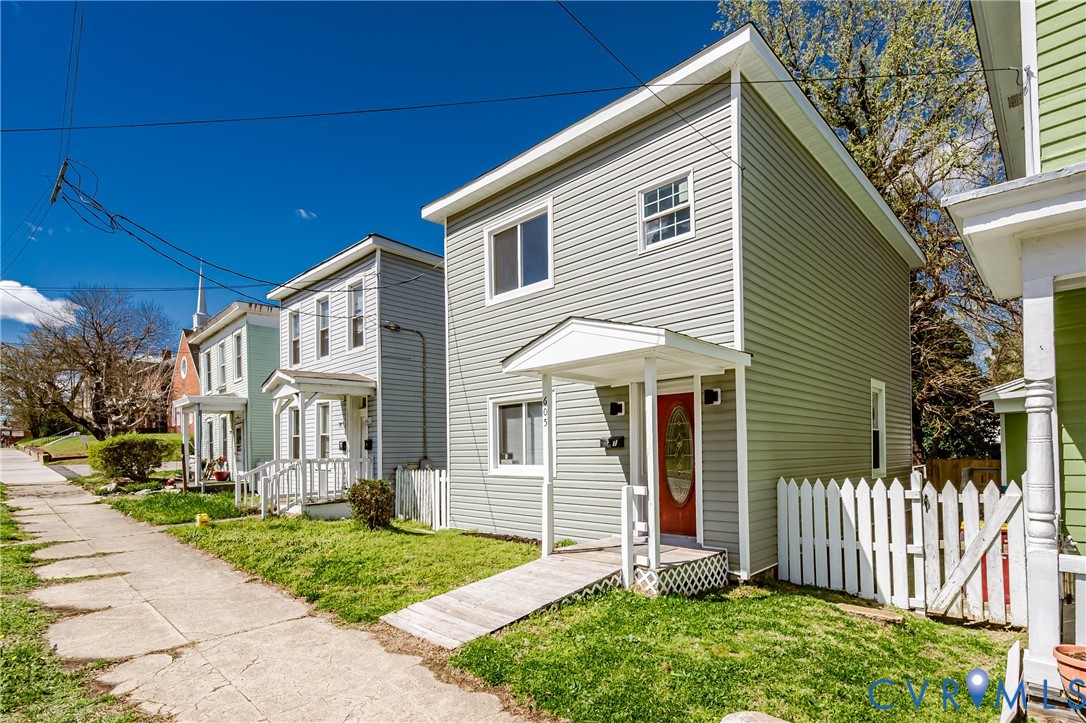 605 West Washington Street Petersburg, VA 23803 - Photo 6 of 60