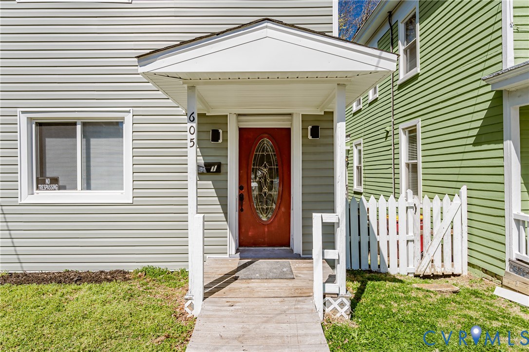 605 West Washington Street Petersburg, VA 23803 - Photo 8 of 60