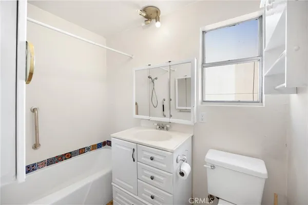 $350,000 | 330 North Jackson Street, Unit 314, Glendale, CA 91206