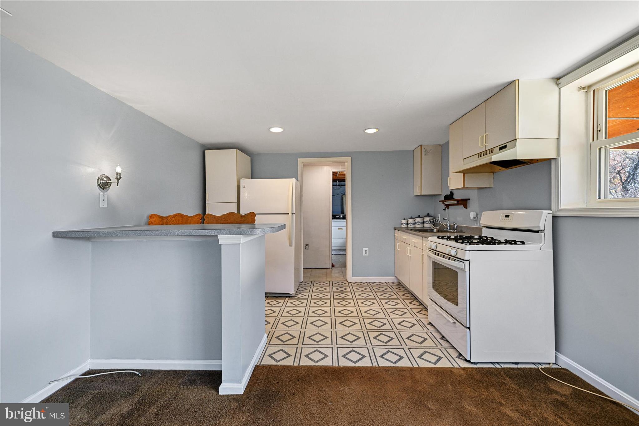 519 Holy Cross Road Brooklyn, MD 21225 - Photo 18 of 32 Finished Lower Level Area...