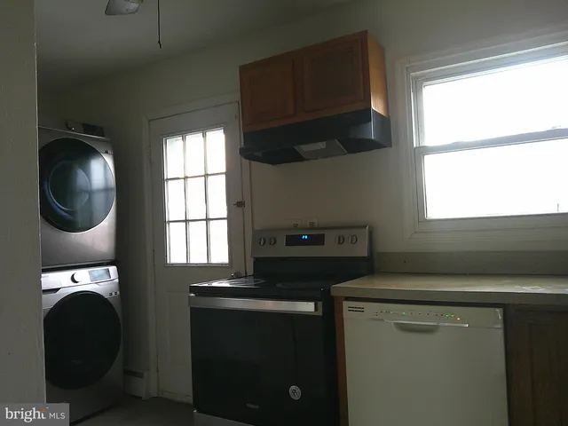 $1,850 | 2402 Owen Drive, Wilmington, DE 19808