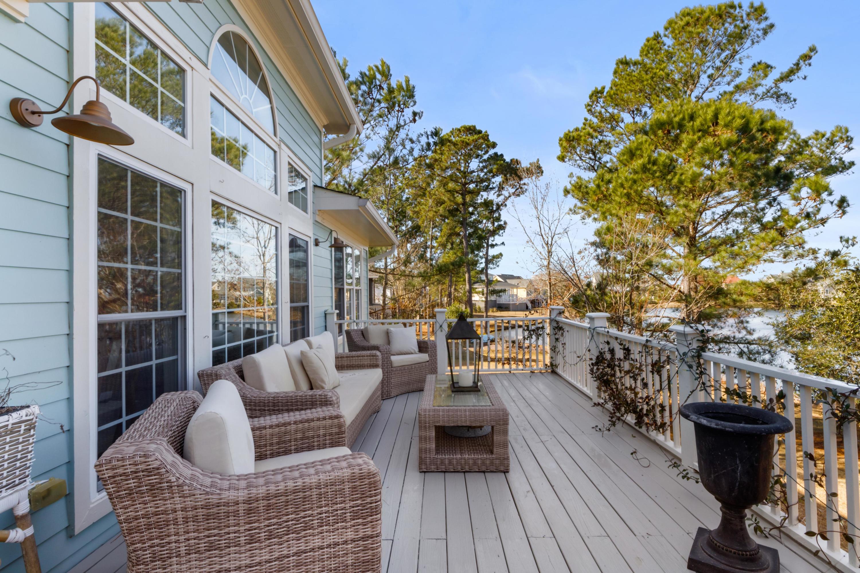 2774 Parkers Landing Road Mount Pleasant, SC 29466 - Photo 9 of 43 coastalrephoto-2774ParkersLandingRd-36