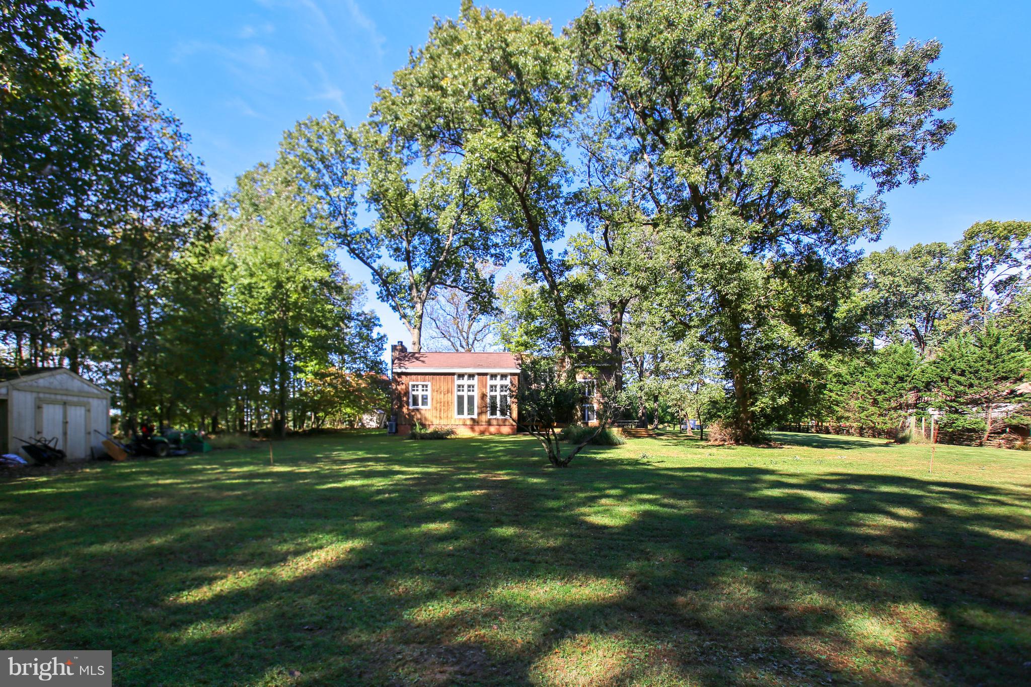 17005 Overhill Road Rockville, MD 20855 - Photo 5 of 54