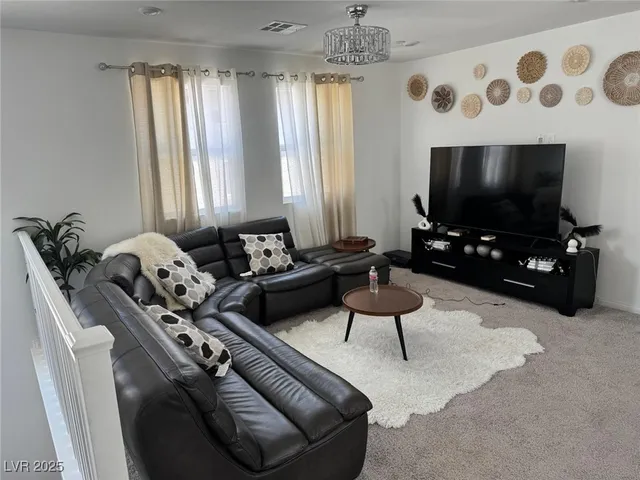 $2,716 | 856 Benning Street, Henderson, NV 89011