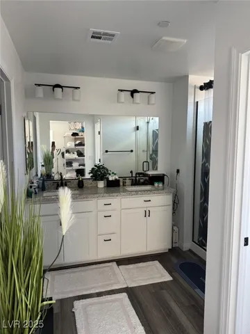 $2,716 | 856 Benning Street, Henderson, NV 89011