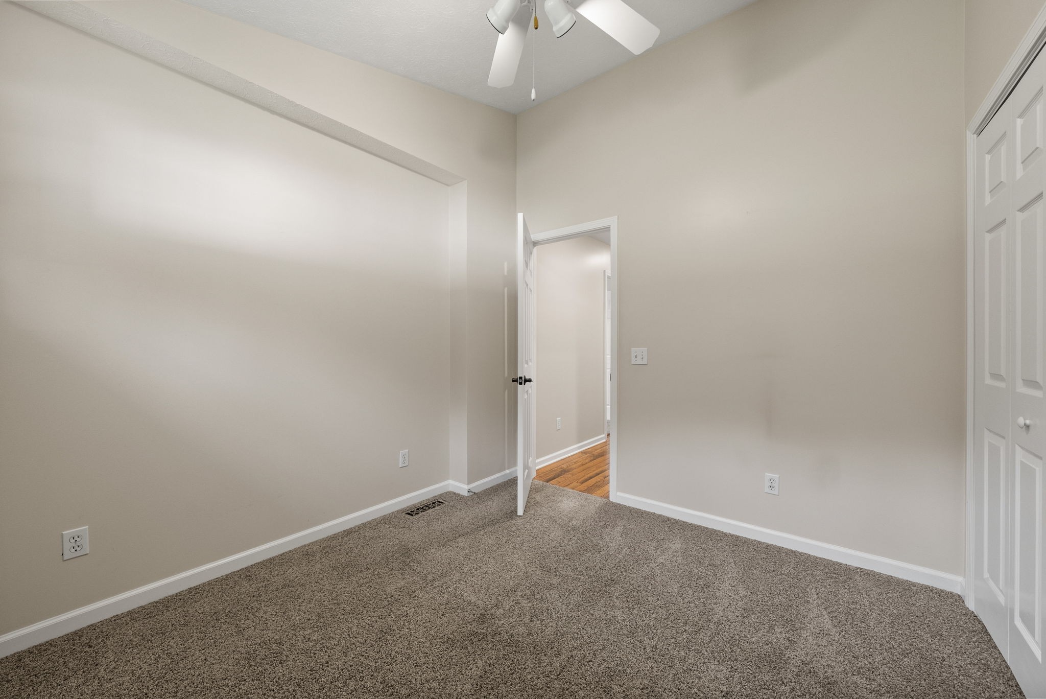 202 Partridge Point Cadiz, KY 42211 - Photo 28 of 100