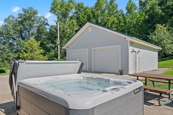 $575,000 | 202 Partridge Point, Cadiz, KY 42211