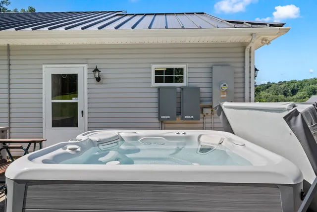 $620,000 | 202 Partridge Point, Cadiz, KY 42211