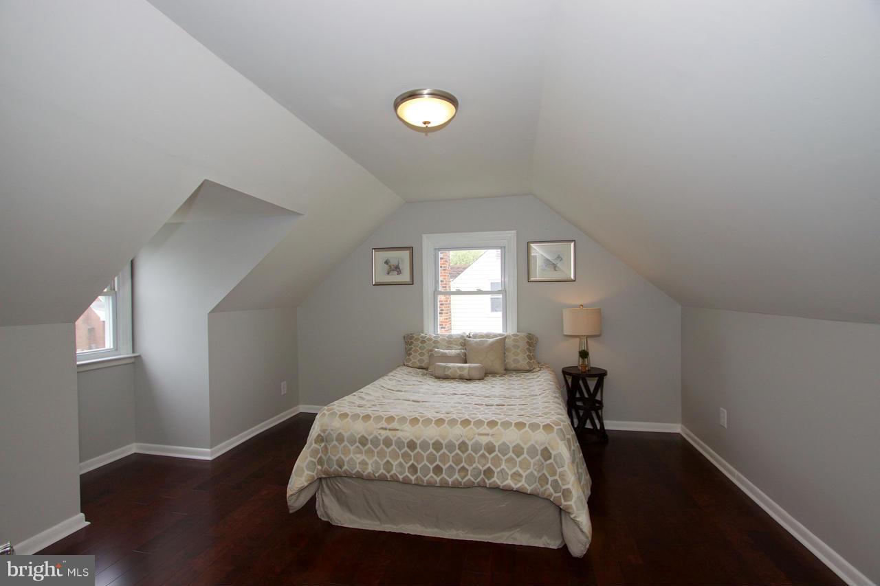 8204 Watersedge Road Baltimore, MD 21222 - Photo 21 of 26 Bedroom