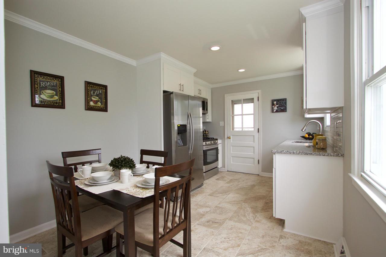 8204 Watersedge Road Baltimore, MD 21222 - Photo 9 of 26 Kitchen