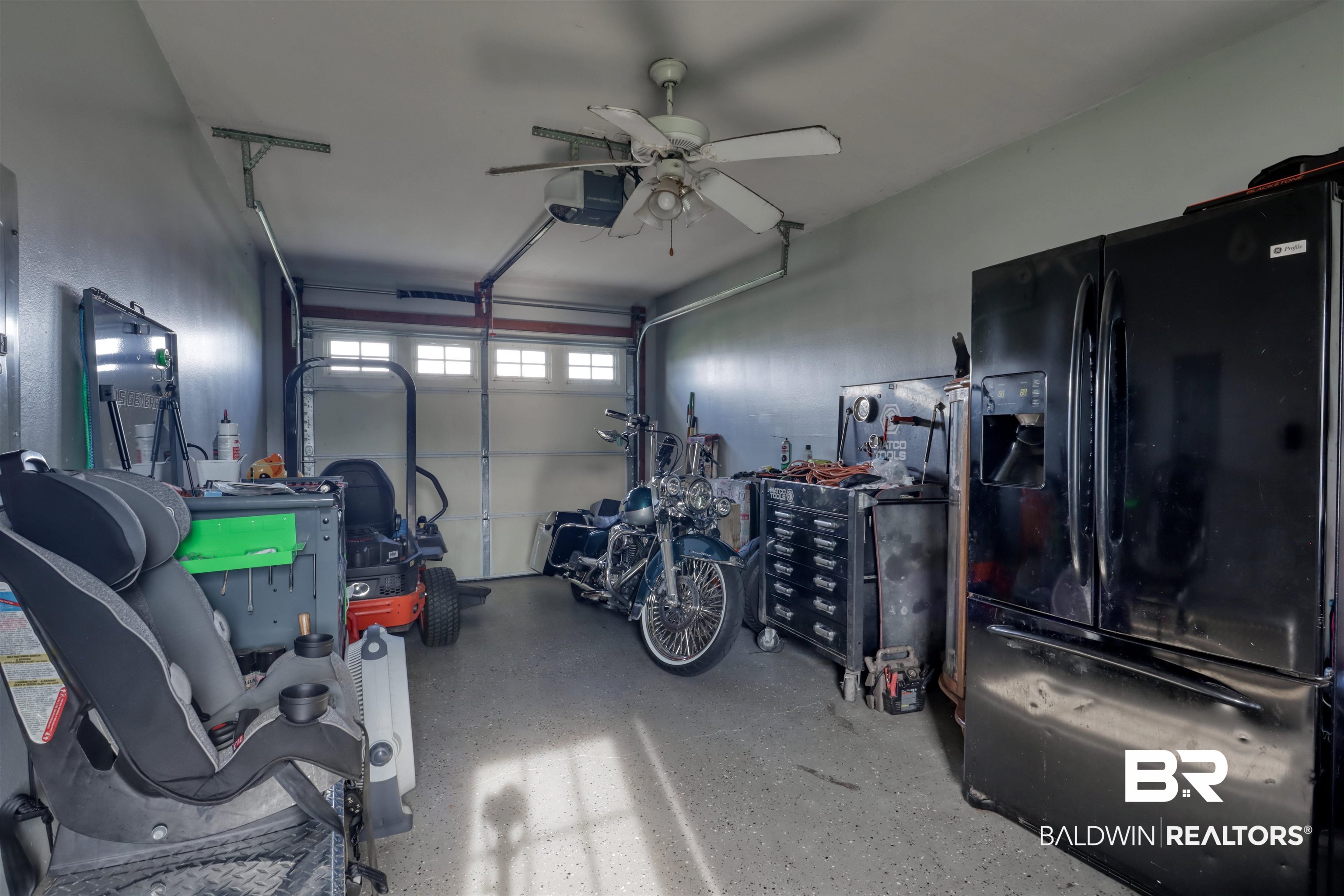 8833 Sherman Road Foley, AL 36535 - Photo 25 of 26 Garage