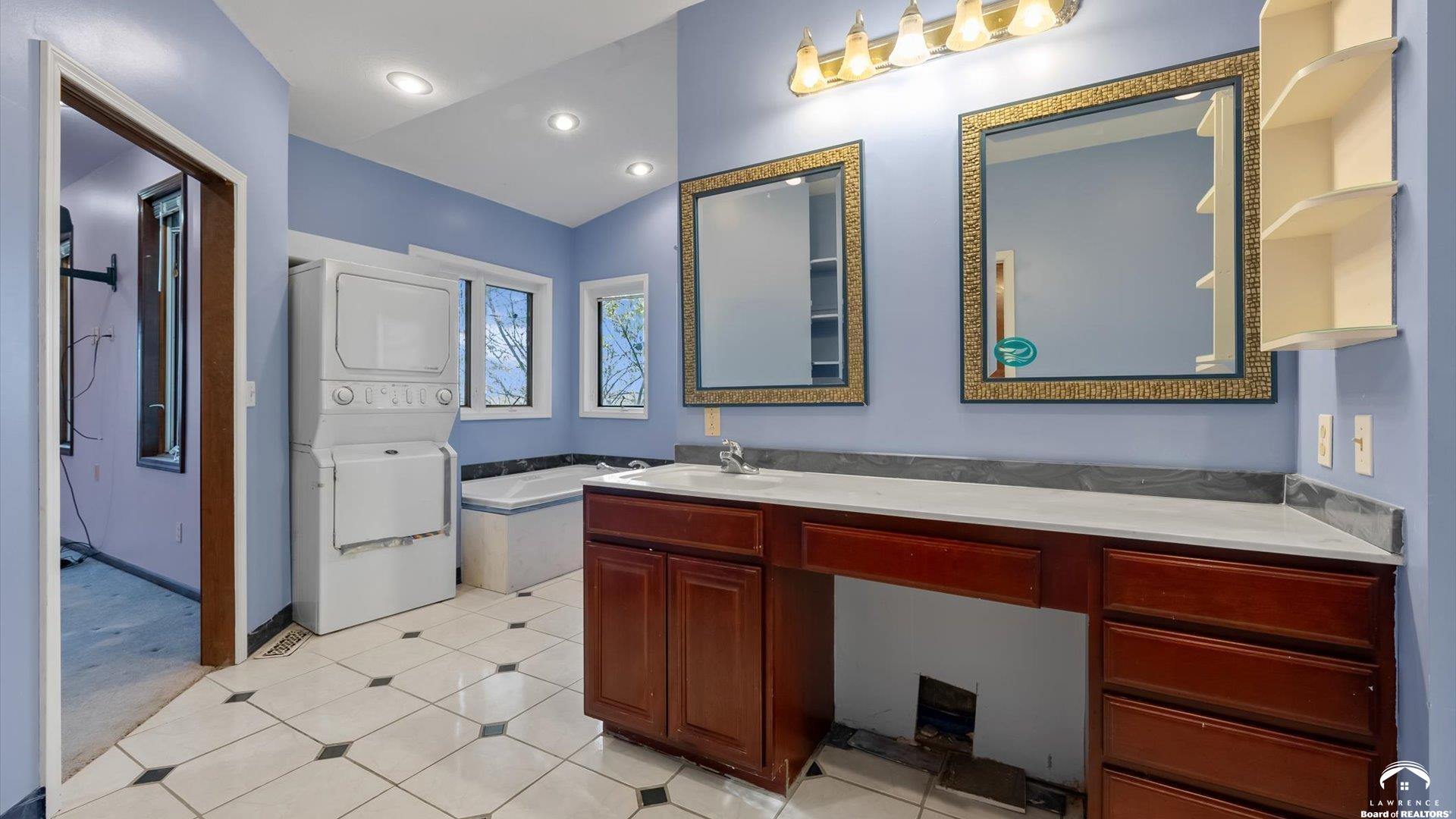 1573 North 1100th Road Lawrence, KS 66046 - Photo 12 of 31