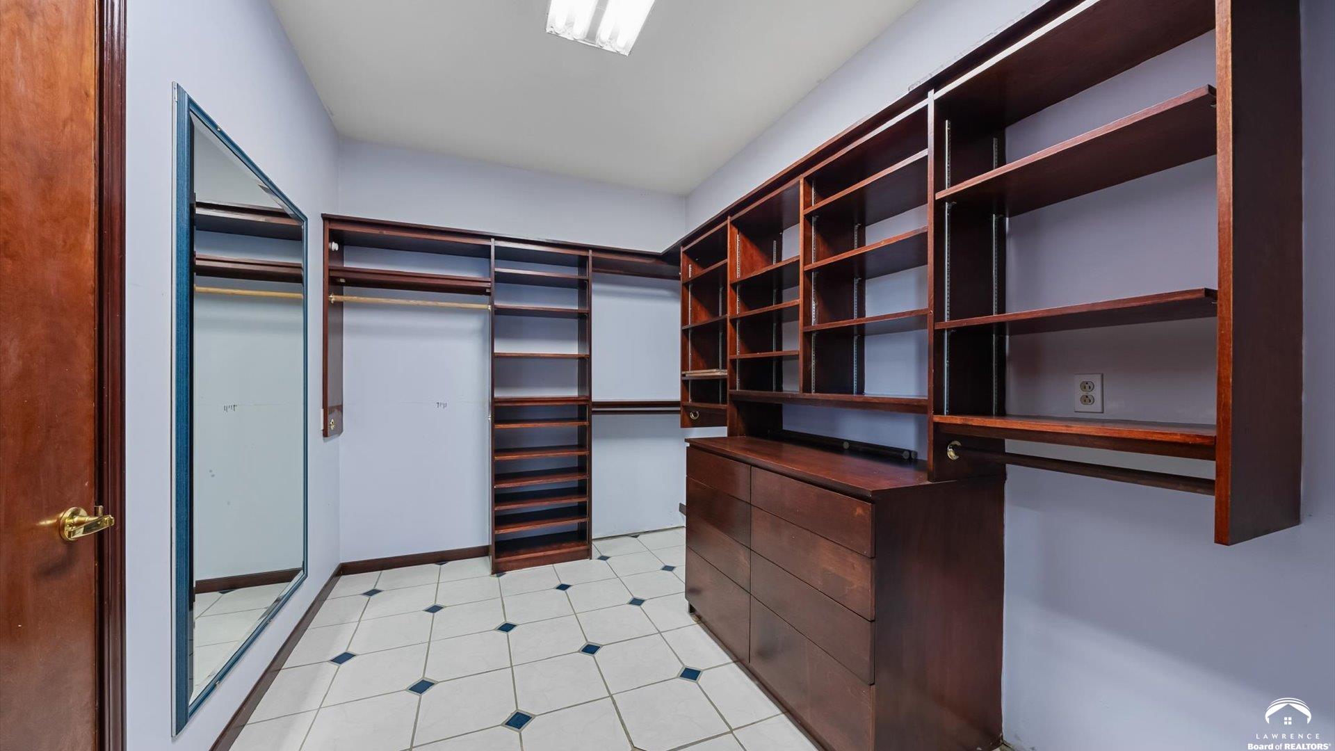 1573 North 1100th Road Lawrence, KS 66046 - Photo 14 of 31