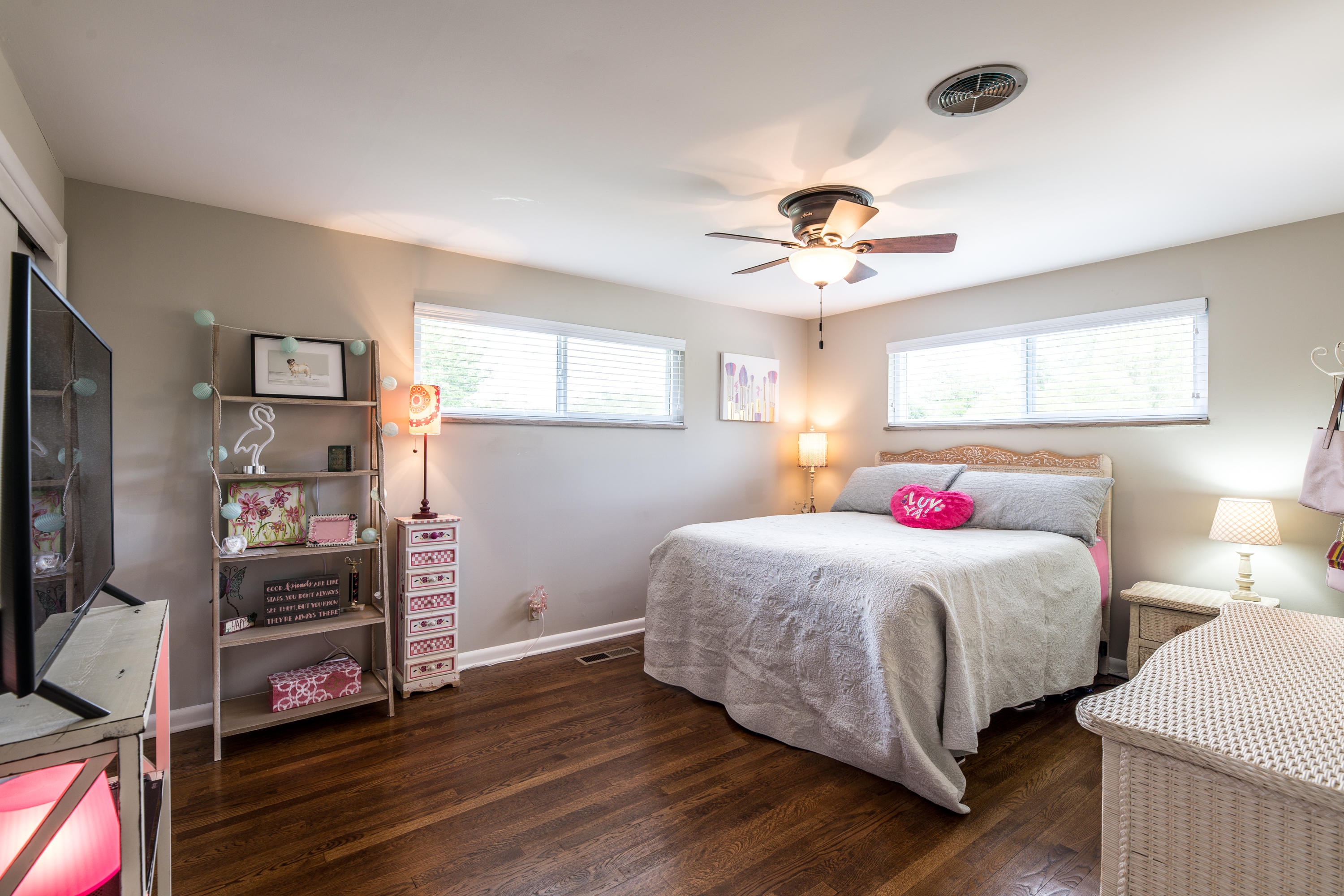 606 Wesley Road Northwest Knoxville, TN 37909 - Photo 17 of 25 Bedroom 3