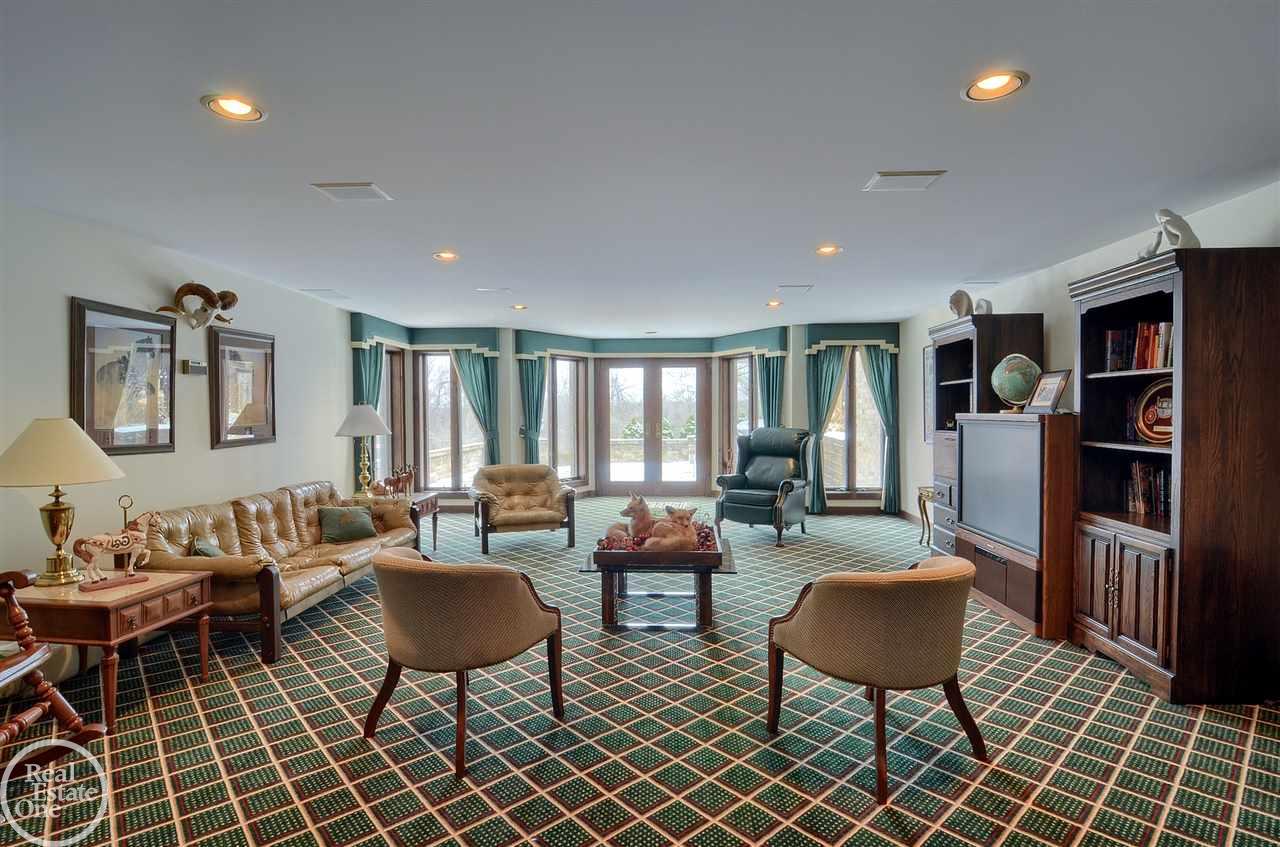 1779 East Brocker Road Metamora, MI 48455 - Photo 51 of 64 31364113-50.JPG