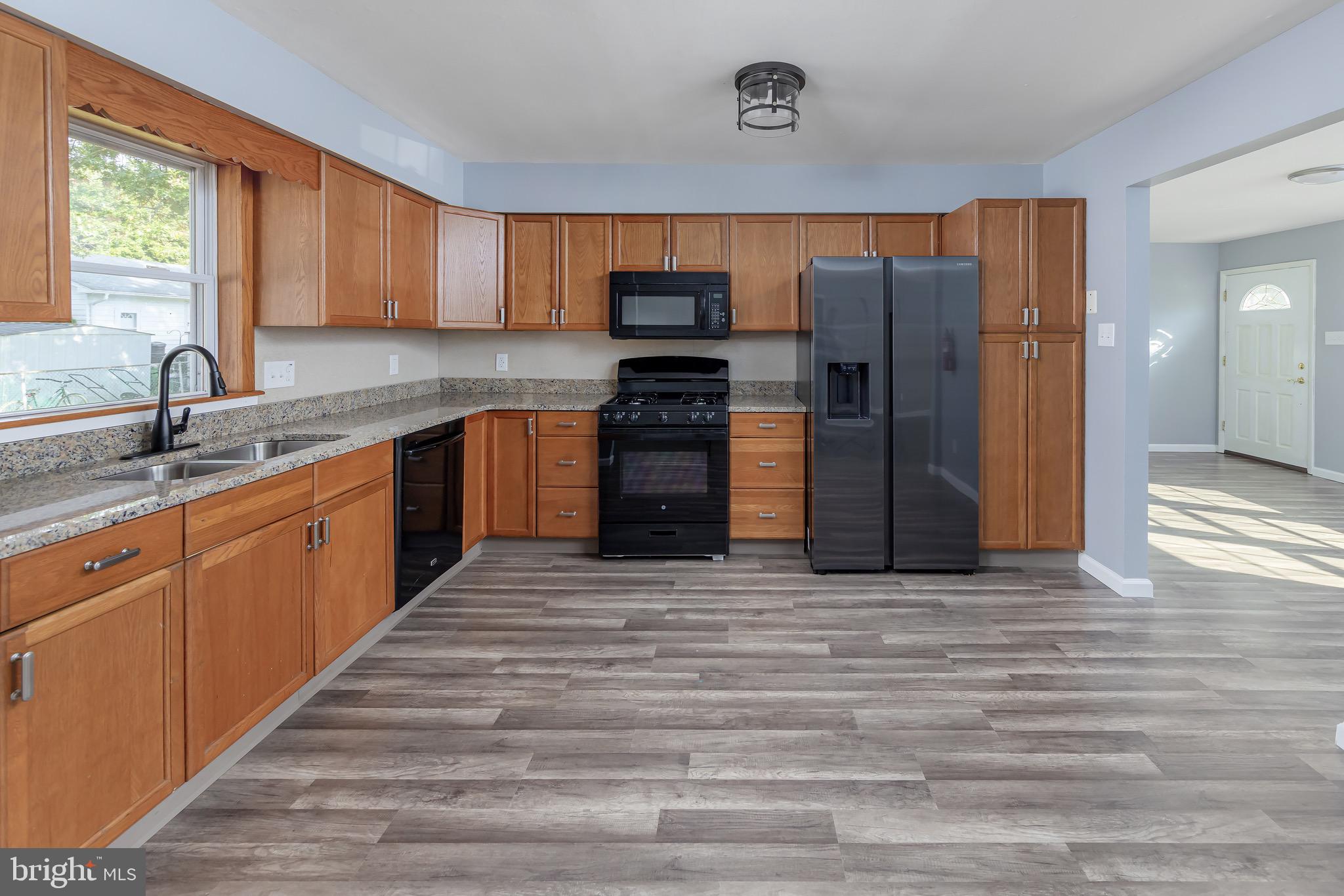 132 Fordham Road Pennsville, NJ 08070 - Photo 5 of 19