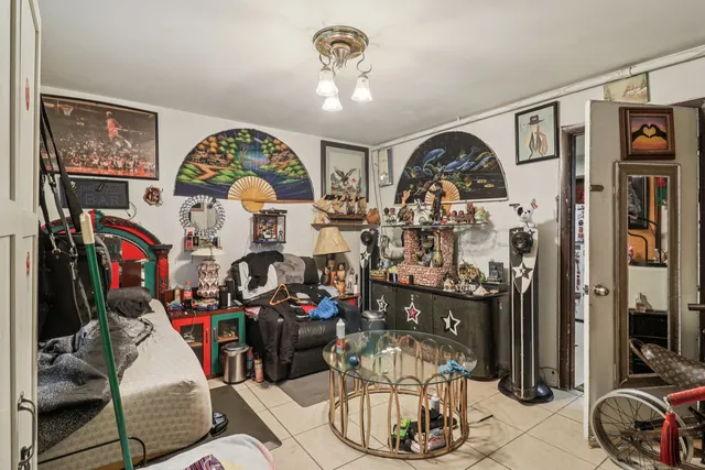 $165,000 | 1107 East Algonquin Road, Unit 4, Arlington Heights, IL 60005