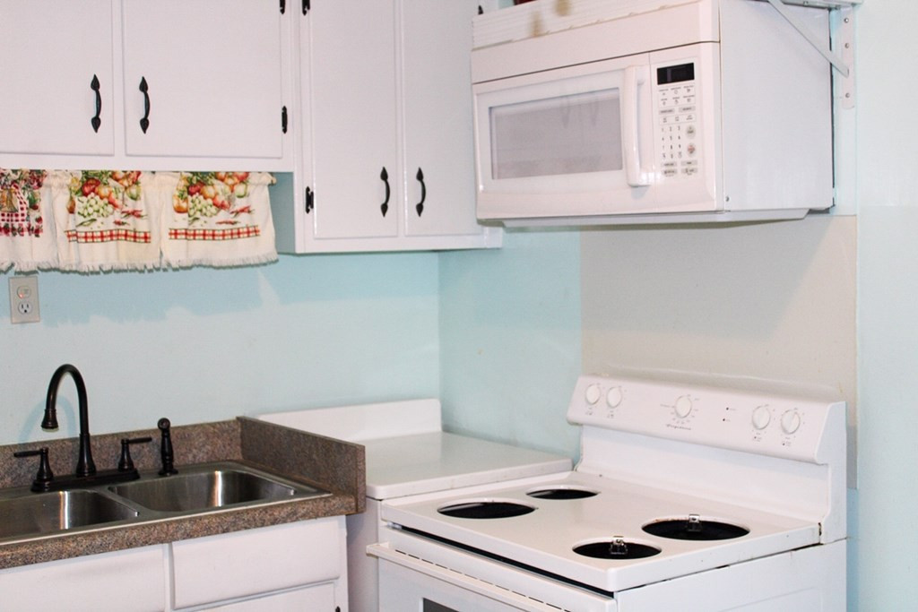 1634 Pendleton Road Augusta, GA 30904 - Photo 23 of 31 kitchen
