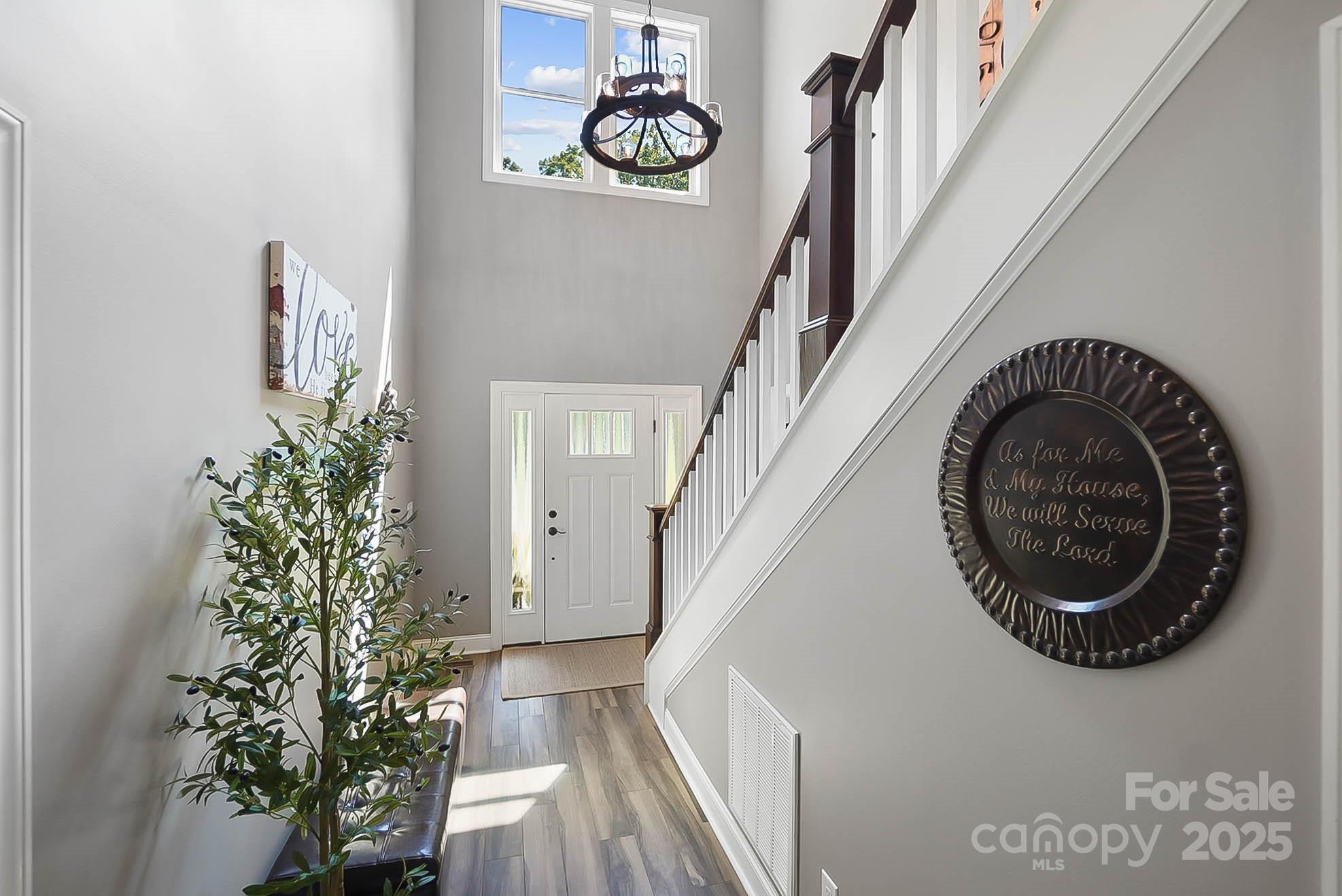 7219 Indian Trail Fairview Road Indian Trail, NC 28079 - Photo 3 of 48 a view of a hallway with entryway
