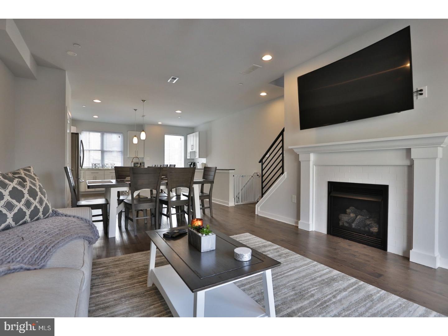 134 Burnside Street Philadelphia, PA 19127 - Photo 5 of 25