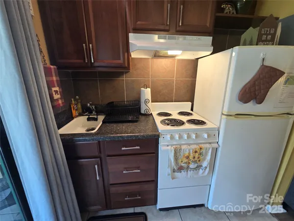 $89,900 | 160 Whitney Boulevard, Unit 46, Lake Lure, NC 28746