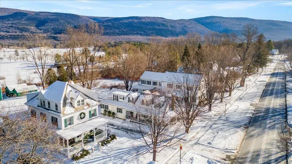 $6,000 | 3436 Main Street, Manchester, VT 05254