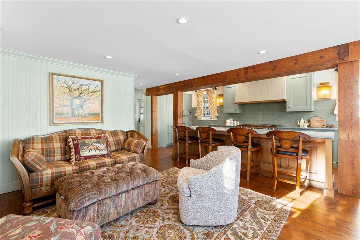 3436 Main Street Manchester, VT 05254 - Photo 9 of 38