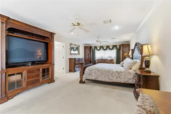 $528,500 | 1015 South Texas Street, DeRidder, LA 70634