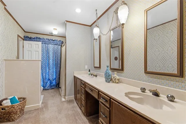 $528,500 | 1015 South Texas Street, DeRidder, LA 70634