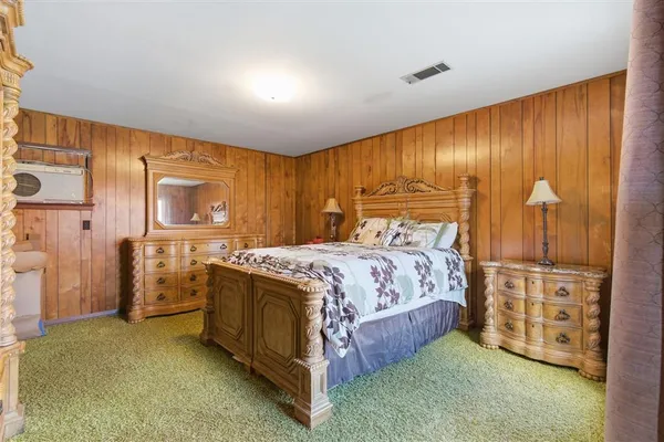 $528,500 | 1015 South Texas Street, DeRidder, LA 70634