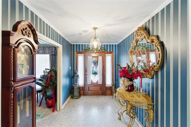 $528,500 | 1015 South Texas Street, DeRidder, LA 70634