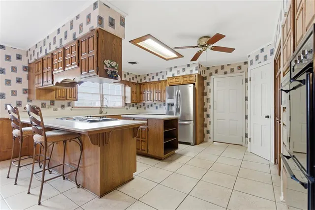 $528,500 | 1015 South Texas Street, DeRidder, LA 70634