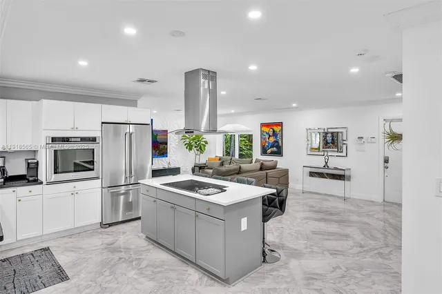 $6,500 | 2191 Southwest 27th Lane, Fort Lauderdale, FL 33312