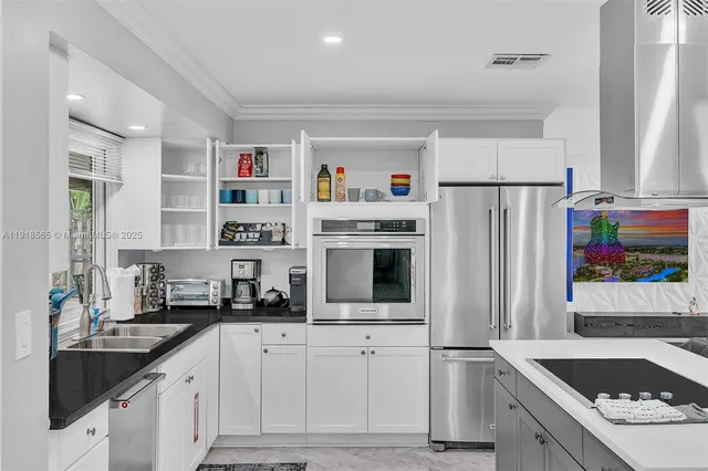 $6,500 | 2191 Southwest 27th Lane, Fort Lauderdale, FL 33312