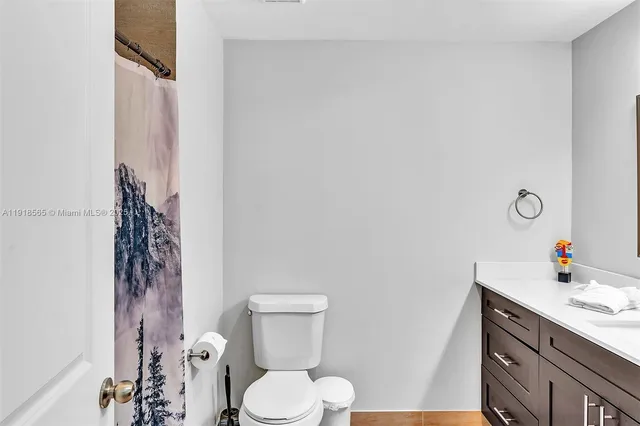 $6,500 | 2191 Southwest 27th Lane, Fort Lauderdale, FL 33312