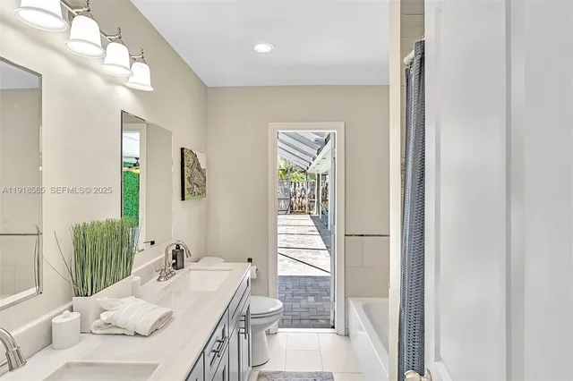 $6,400 | 2191 Southwest 27th Lane, Fort Lauderdale, FL 33312