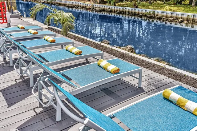 $6,500 | 2191 Southwest 27th Lane, Fort Lauderdale, FL 33312