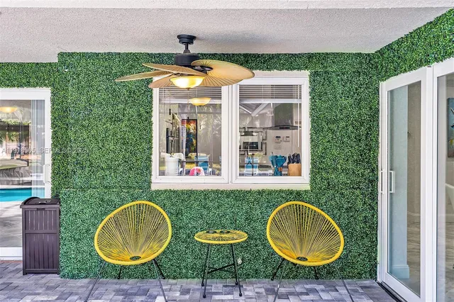 $6,400 | 2191 Southwest 27th Lane, Fort Lauderdale, FL 33312