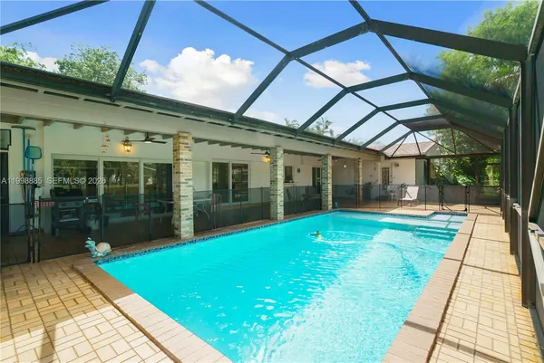 $1,790,000 | 11490 Southwest 72nd Court, Pinecrest, FL 33156