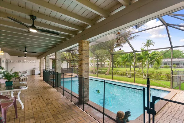 $1,790,000 | 11490 Southwest 72nd Court, Pinecrest, FL 33156
