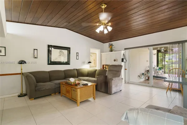 $1,790,000 | 11490 Southwest 72nd Court, Pinecrest, FL 33156