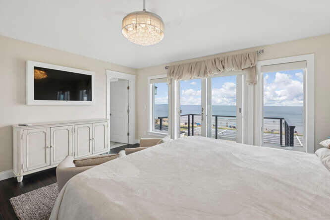 9 Sailboat Lane Saco, ME 04072 - Photo 35 of 68 Primary Bedroom