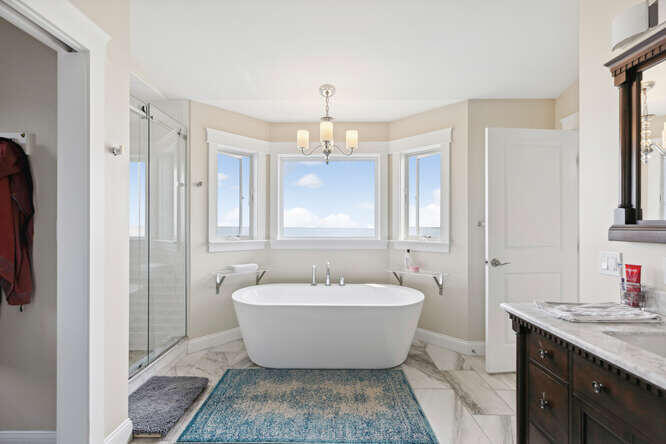 9 Sailboat Lane Saco, ME 04072 - Photo 41 of 68 Primary Bath