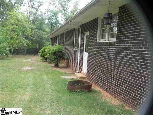 4515 Locust Hill Road Taylors, SC 29687 - Photo 12 of 15 Gallery Image 12